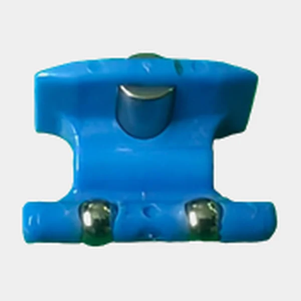 Retainer